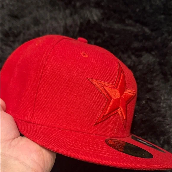 New Era Red Star Cowboys 7 3/8 Fitted 59FIFTY Cap - Picture 4 of 10